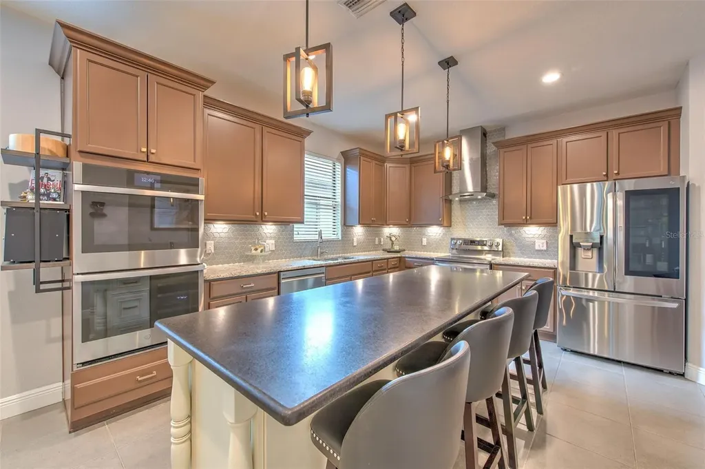 842 Vino Verde Circle Brandon FL 33511