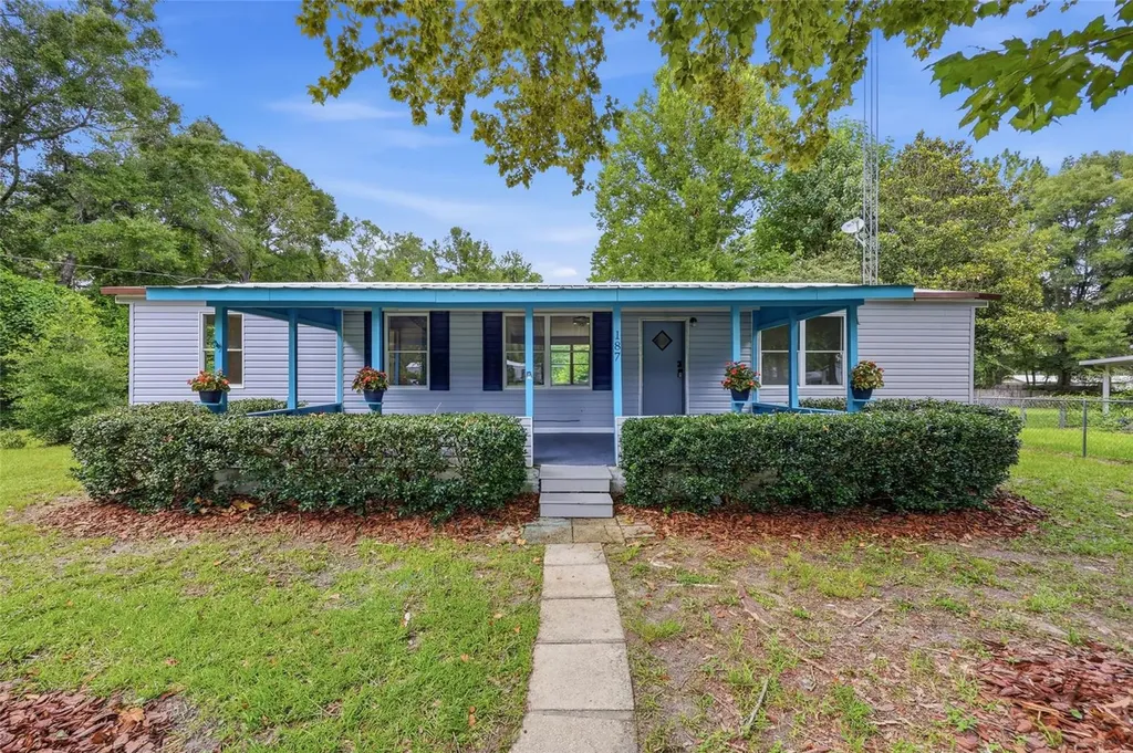 187 SW Peach Glen High Springs FL 32643
