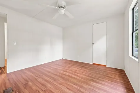 187 SW Peach Glen High Springs FL 32643
