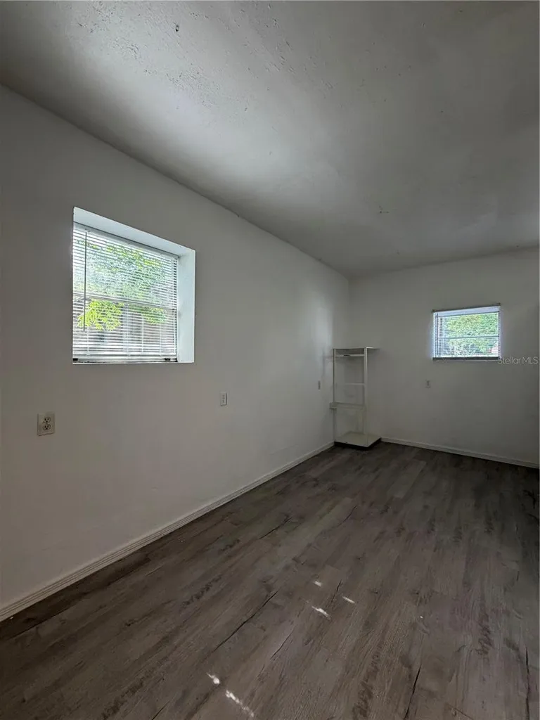 1505 N Orange Street Plant City FL 33563