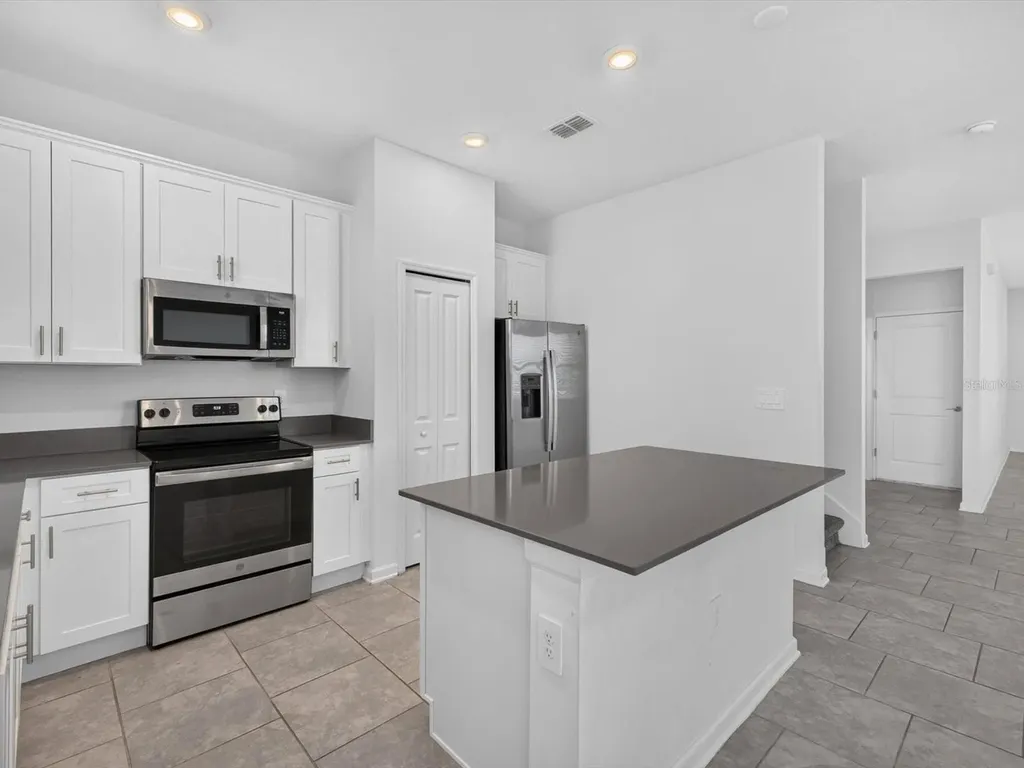 2413 Brook Marsh Loop Kissimmee FL 34747