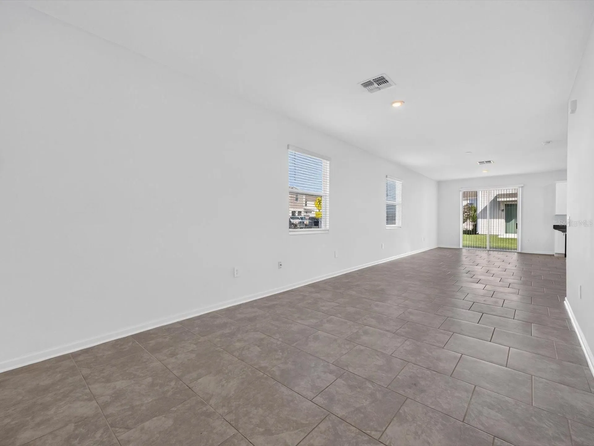 2413 Brook Marsh Loop Kissimmee FL 34747