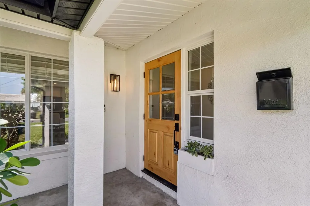 2058 Bayou Grande Boulevard NE St Petersburg FL 33703
