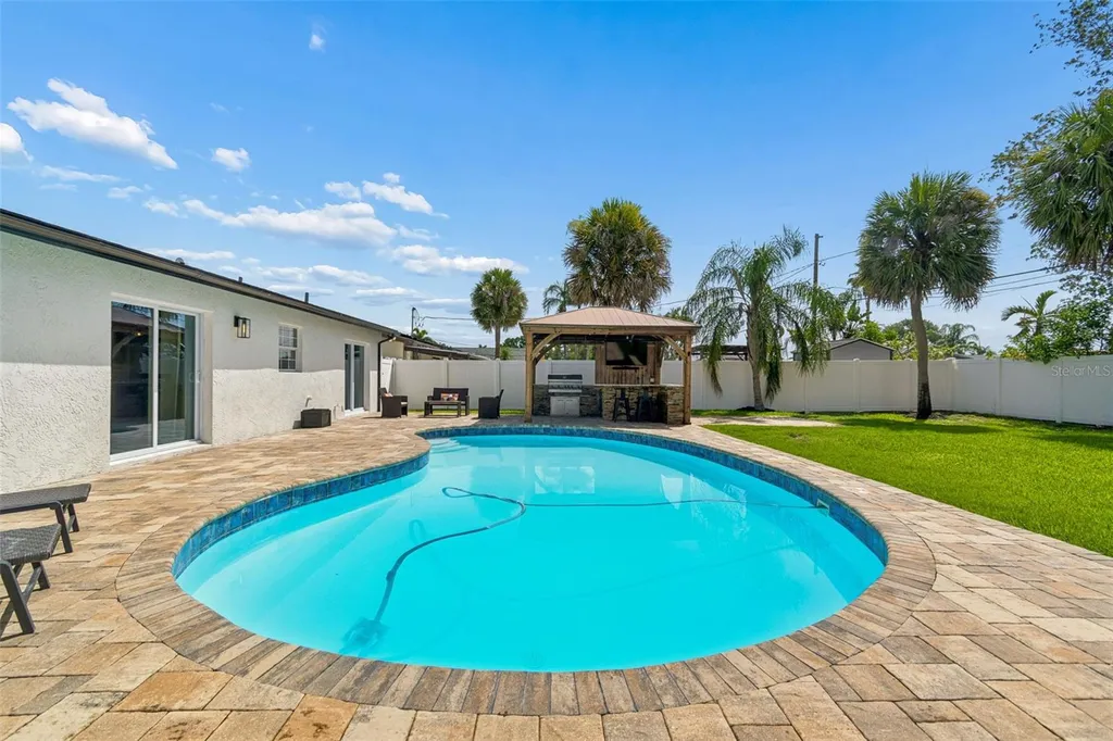 2058 Bayou Grande Boulevard NE St Petersburg FL 33703
