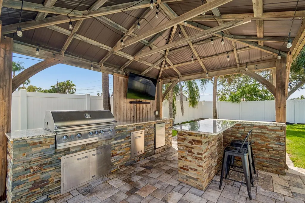 2058 Bayou Grande Boulevard NE St Petersburg FL 33703