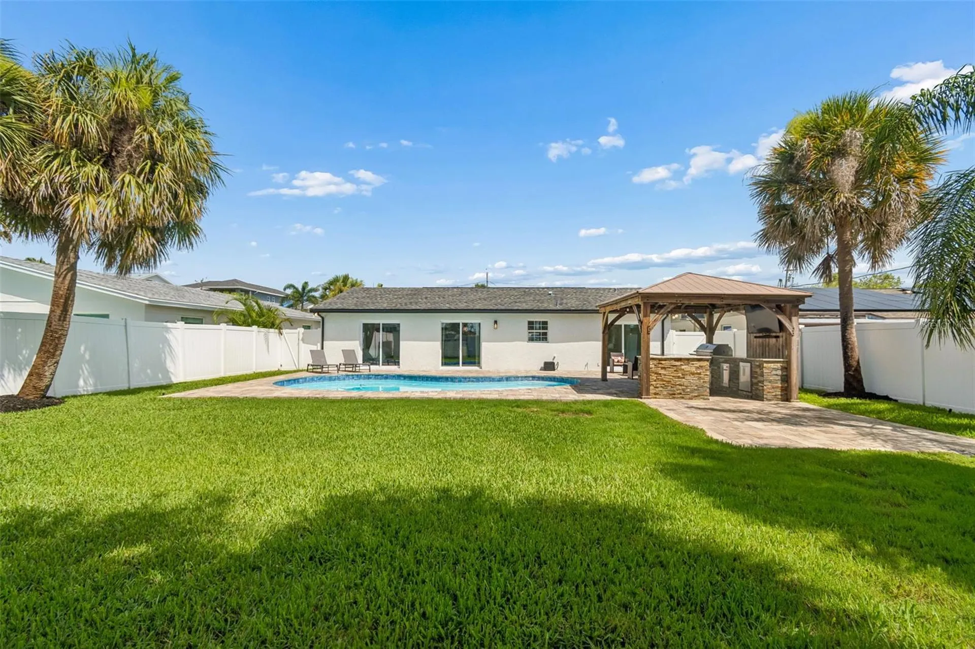 2058 Bayou Grande Boulevard NE St Petersburg FL 33703