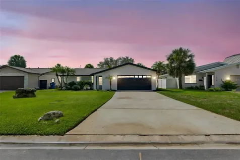 2058 Bayou Grande Boulevard NE St Petersburg FL 33703