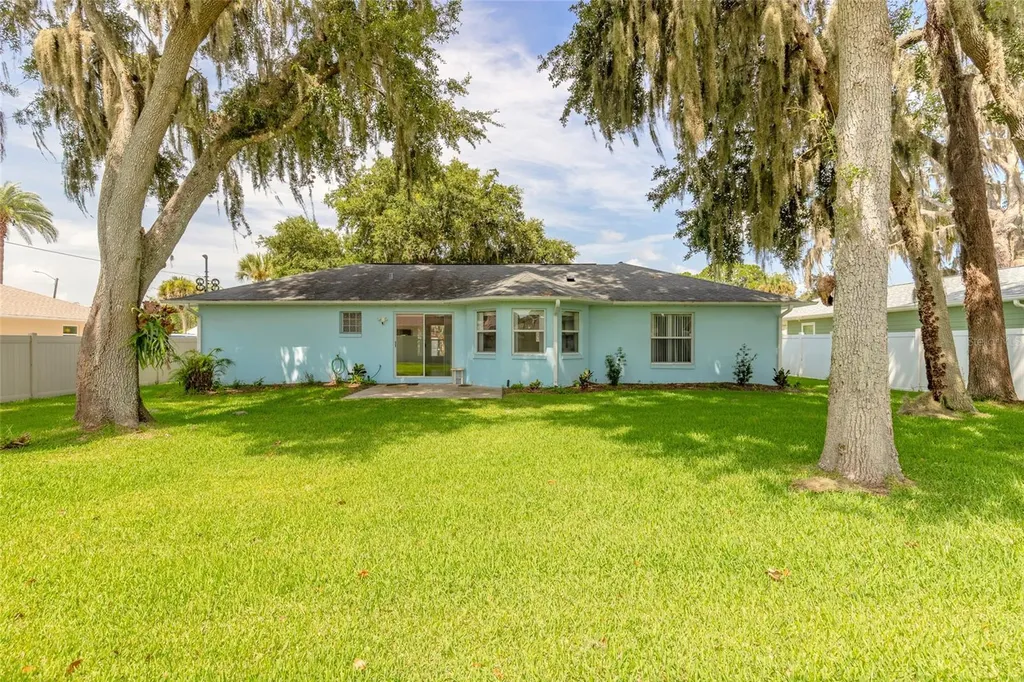 2525 Royal Palm Drive Edgewater FL 32141