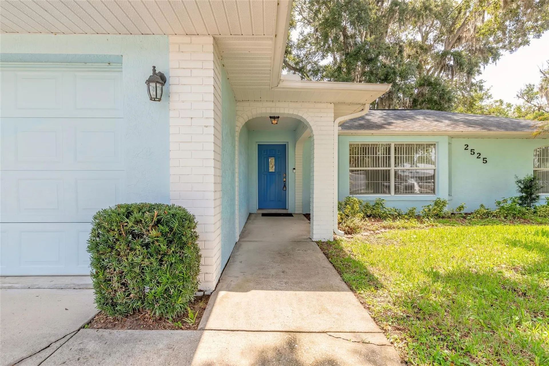 2525 Royal Palm Drive Edgewater FL 32141