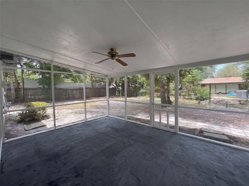 1507 NE 12th Terrace Gainesville FL 32601