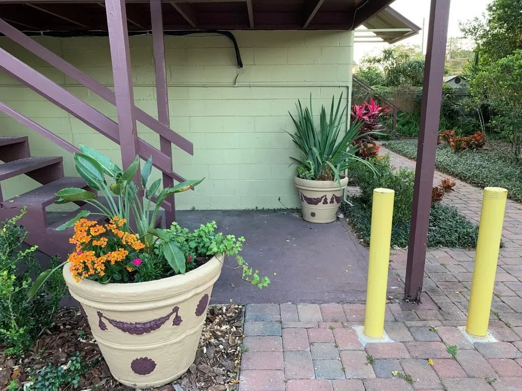 2512 Musselwhite Avenue Orlando FL 32804