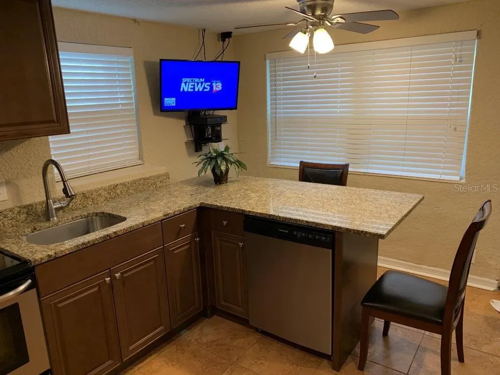 2512 Musselwhite Avenue Orlando FL 32804