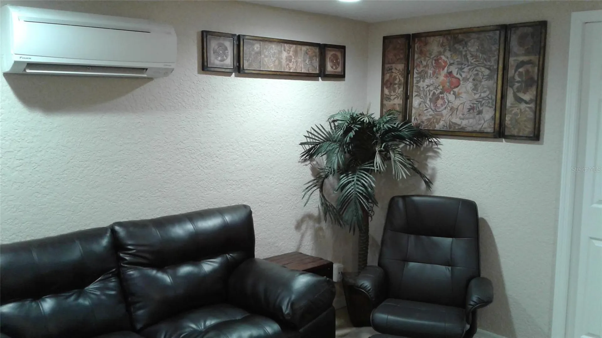 2512 Musselwhite Avenue Orlando FL 32804