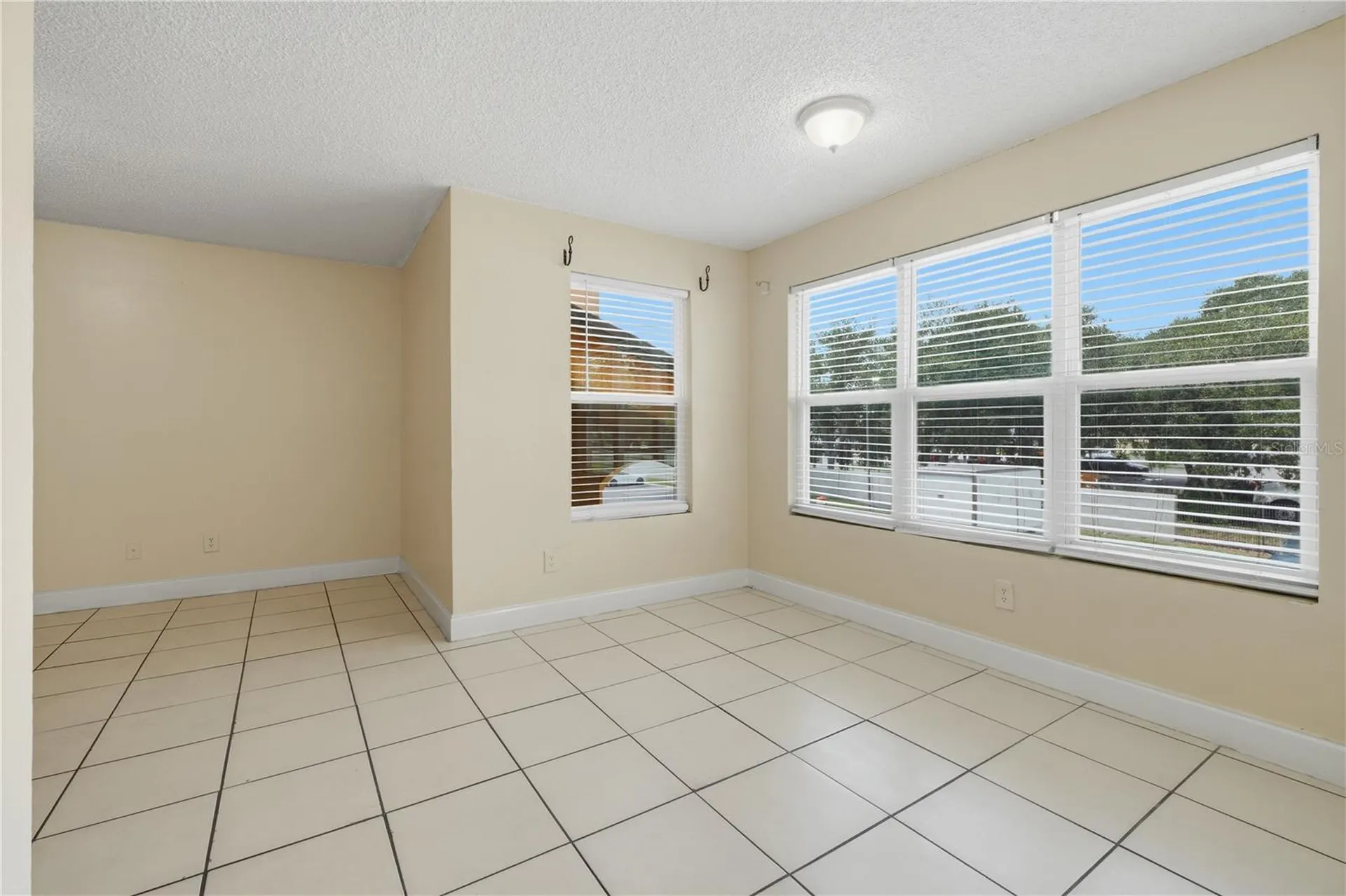 4532 Commander Drive Orlando FL 32822