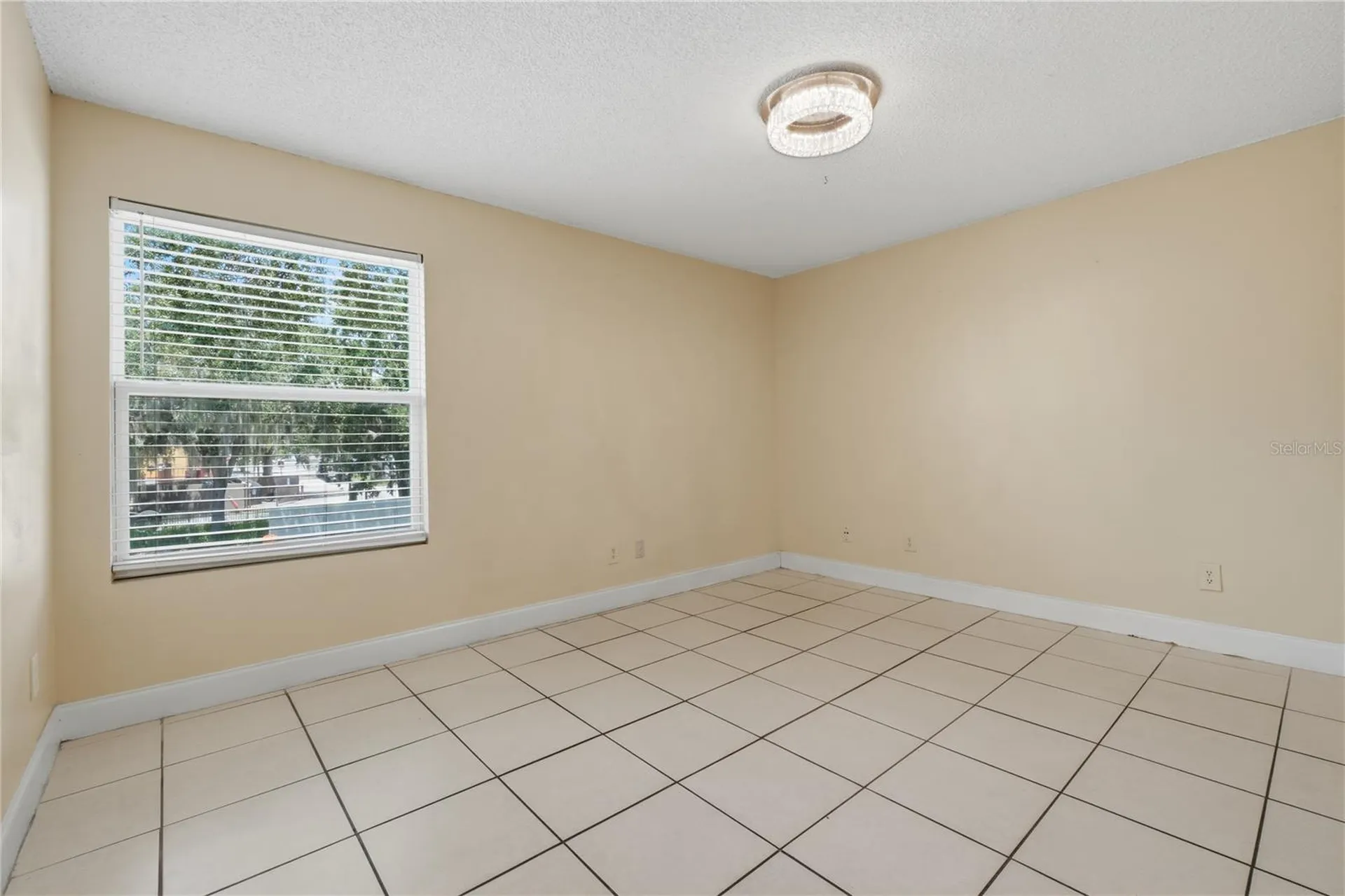4532 Commander Drive Orlando FL 32822