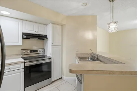 4532 Commander Drive Orlando FL 32822