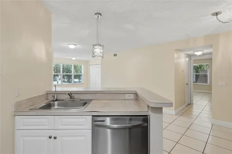 4532 Commander Drive Orlando FL 32822