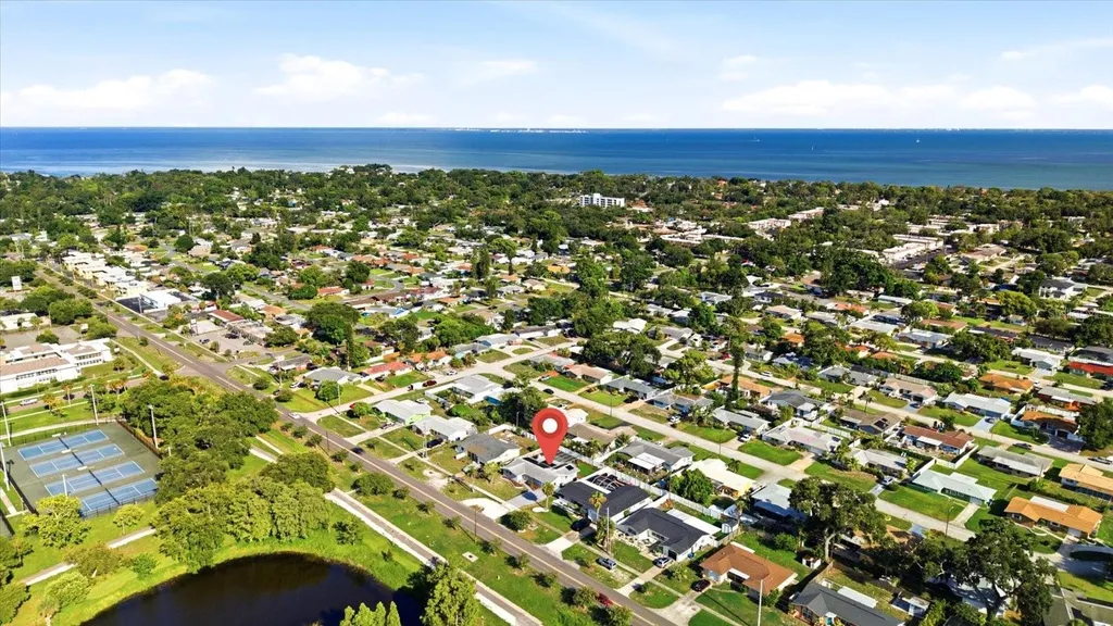 1354 62nd Avenue S St Petersburg FL 33705
