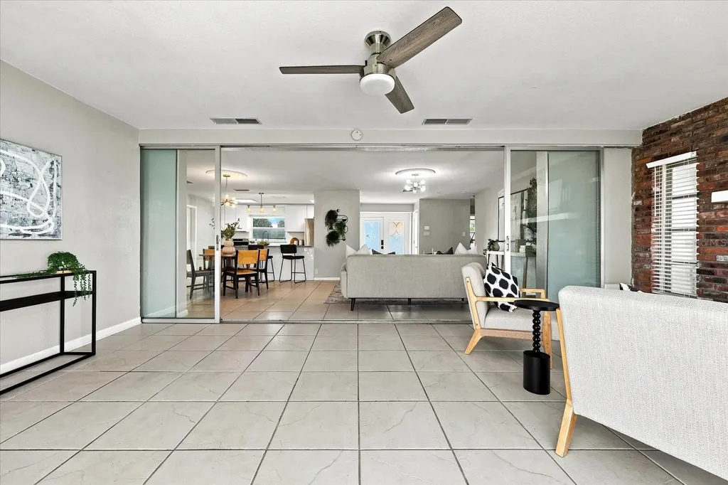 1354 62nd Avenue S St Petersburg FL 33705