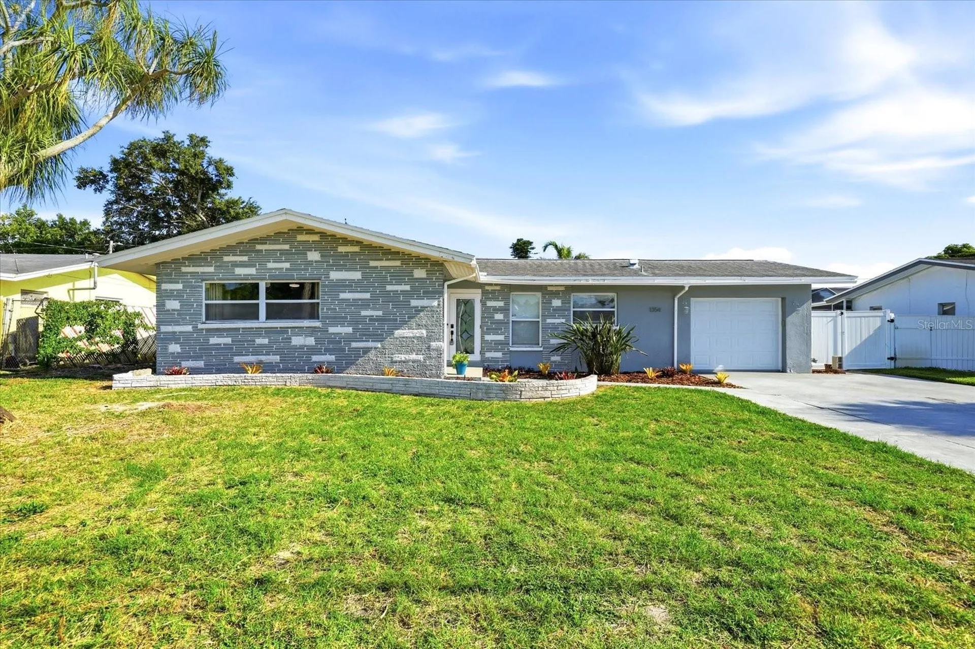 1354 62nd Avenue S St Petersburg FL 33705