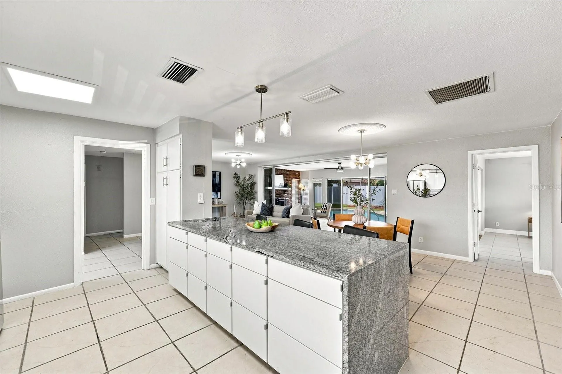 1354 62nd Avenue S St Petersburg FL 33705