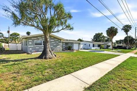 1354 62nd Avenue S St Petersburg FL 33705