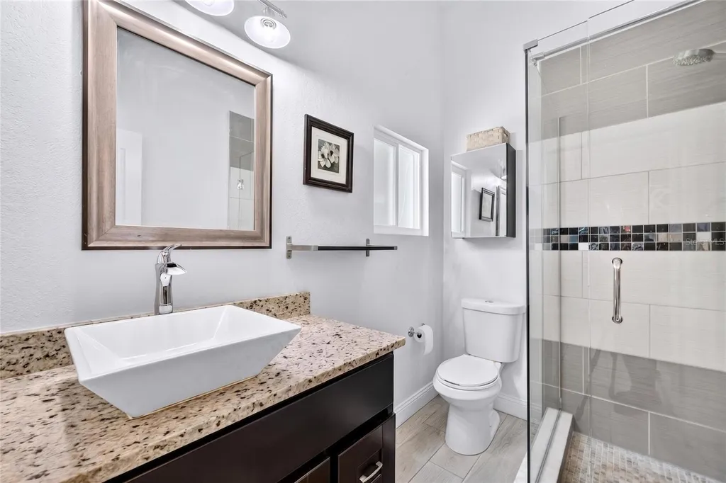 3227 W Spruce Street Tampa FL 33607
