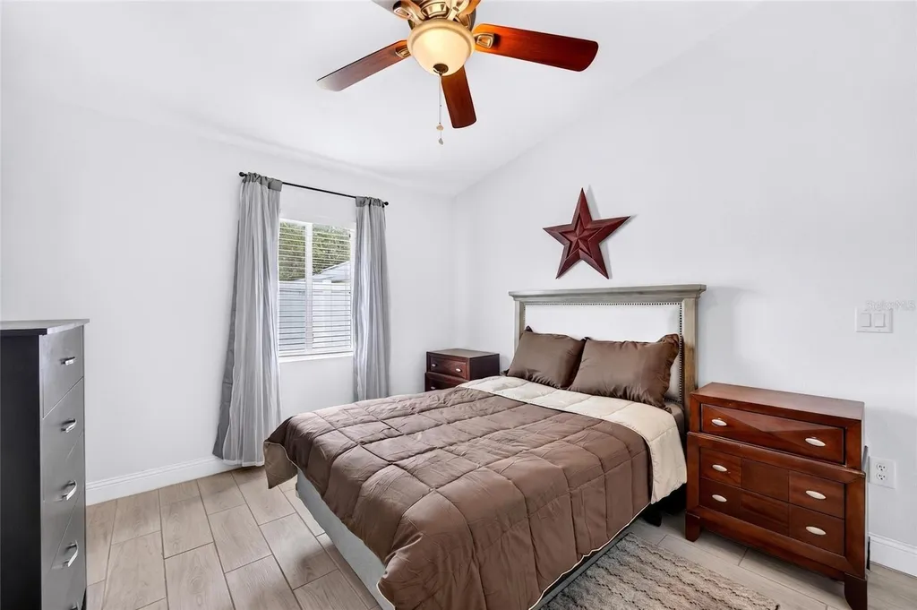 3227 W Spruce Street Tampa FL 33607