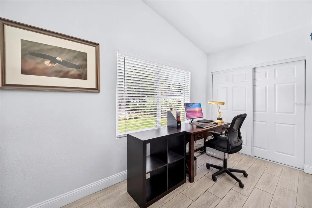 3227 W Spruce Street Tampa FL 33607