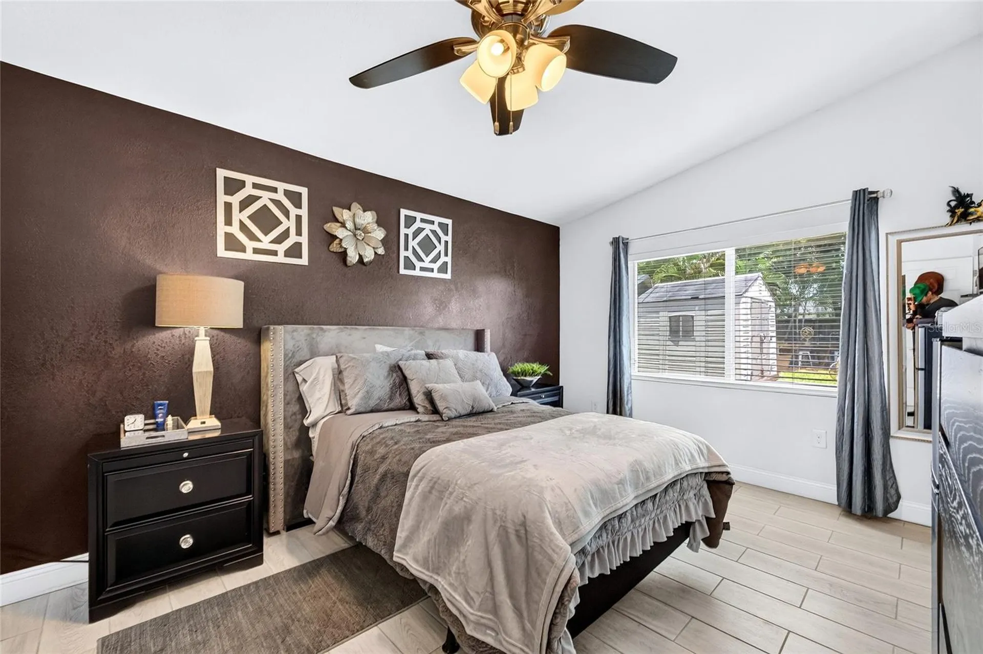 3227 W Spruce Street Tampa FL 33607