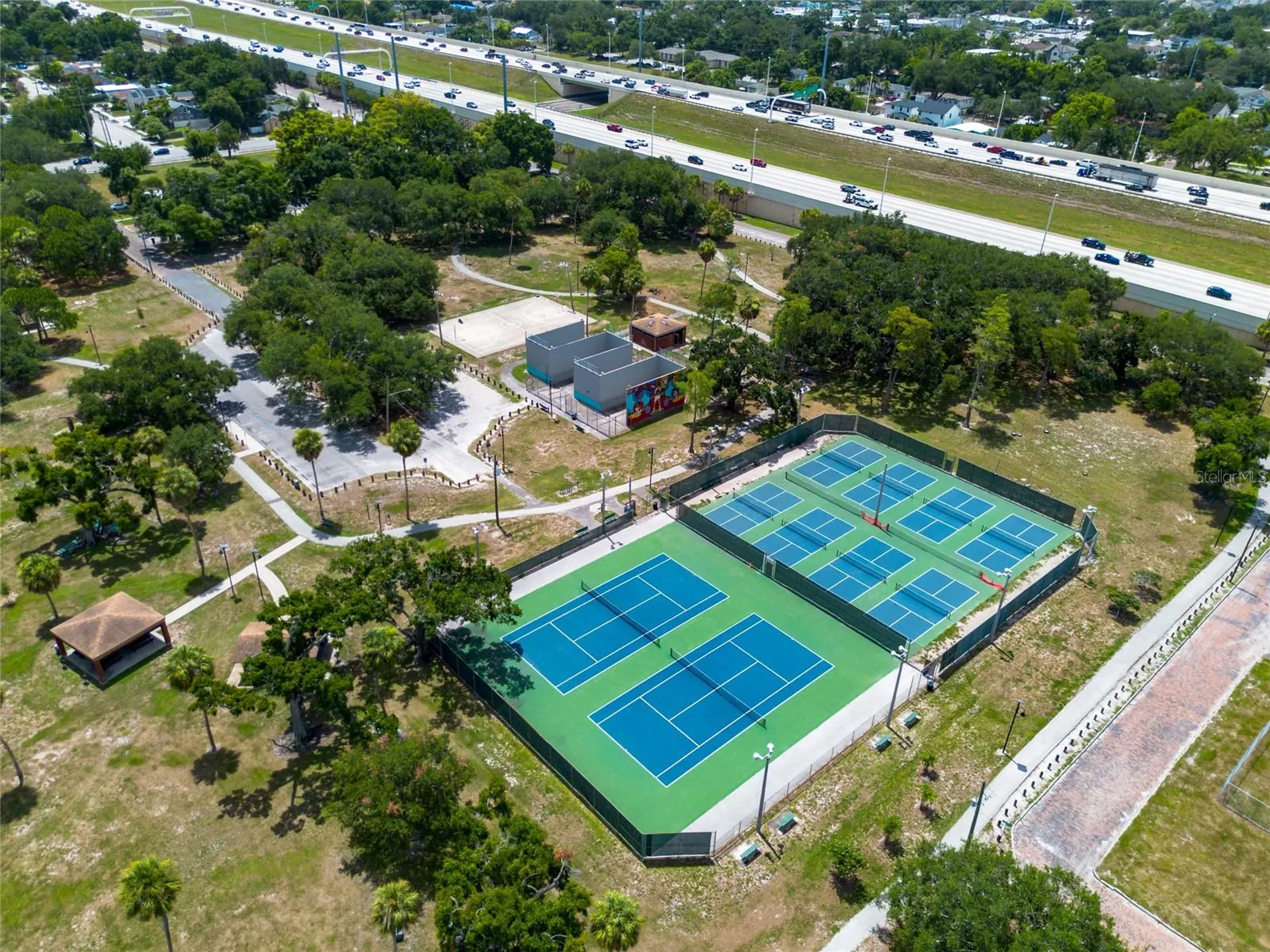 3227 W Spruce Street Tampa FL 33607