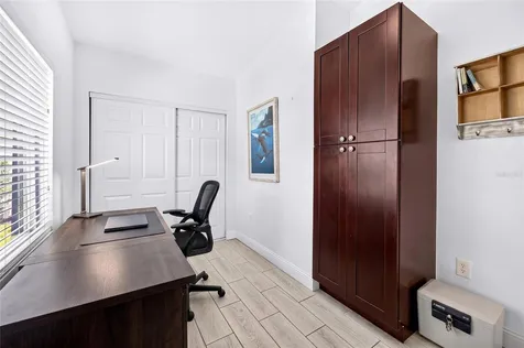 3227 W Spruce Street Tampa FL 33607