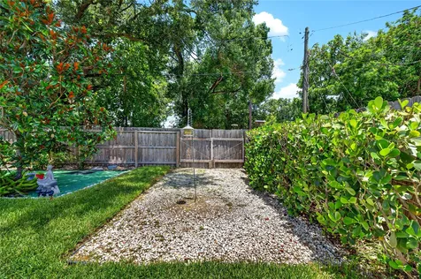 3227 W Spruce Street Tampa FL 33607
