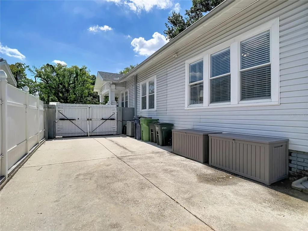 3506 N 12th Street Tampa FL 33605