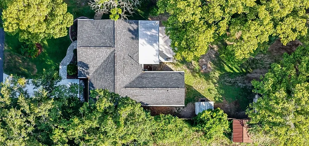 5725 14th Street Zephyrhills FL 33542