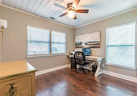 5725 14th Street Zephyrhills FL 33542