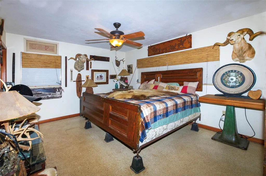 609 NW 14th Avenue Gainesville FL 32601