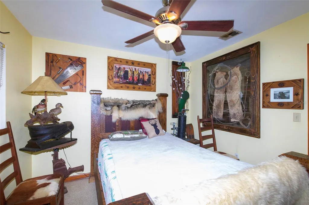 609 NW 14th Avenue Gainesville FL 32601
