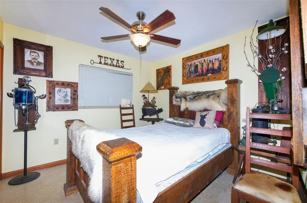 609 NW 14th Avenue Gainesville FL 32601