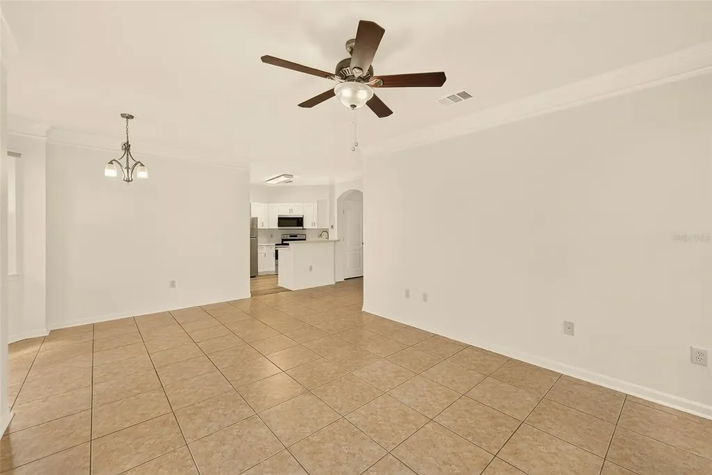 18138 Villa Creek Drive Tampa FL 33647