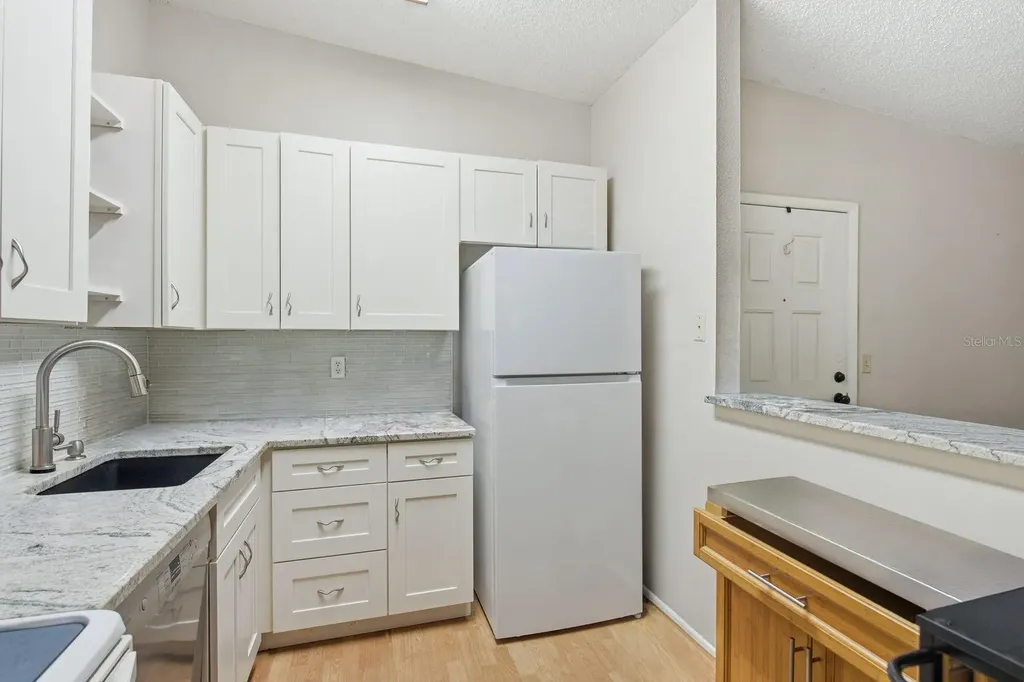3295 Fox Chase Circle N Palm Harbor FL 34683