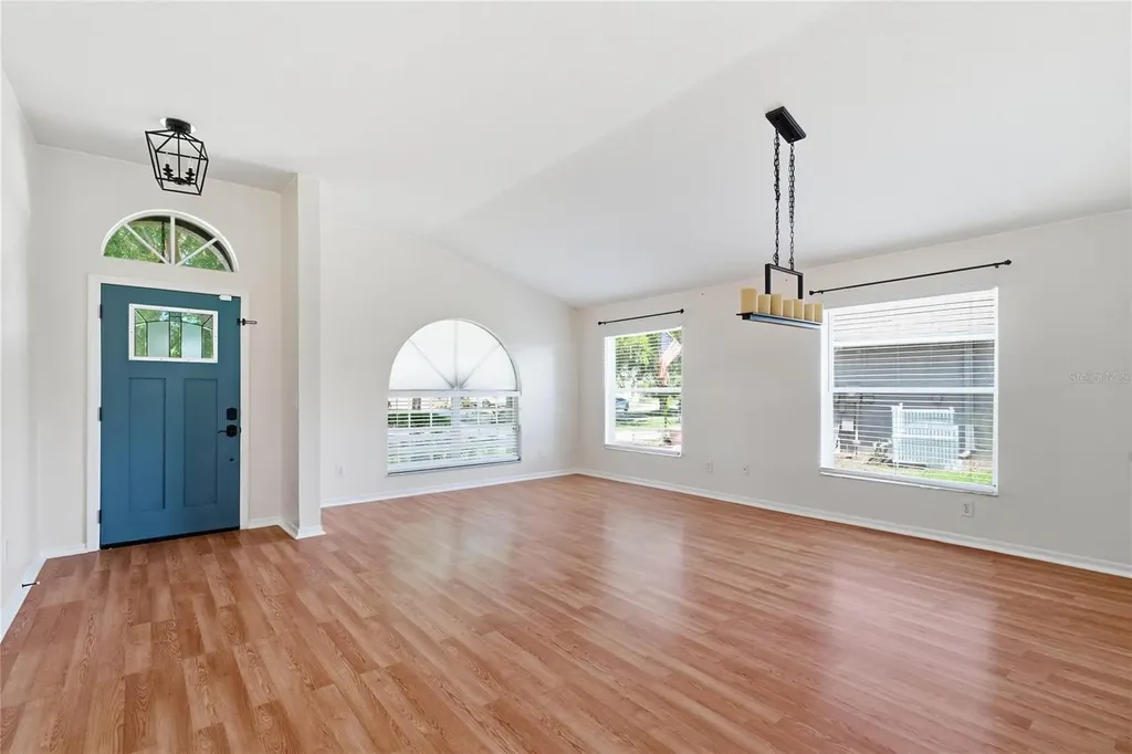 19520 Morden Blush Drive Lutz FL 33558