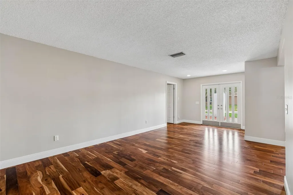 9237 Pebble Creek Drive Tampa FL 33647