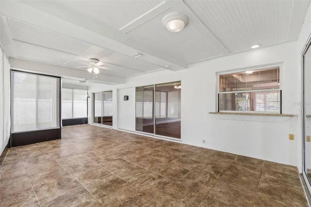 9237 Pebble Creek Drive Tampa FL 33647