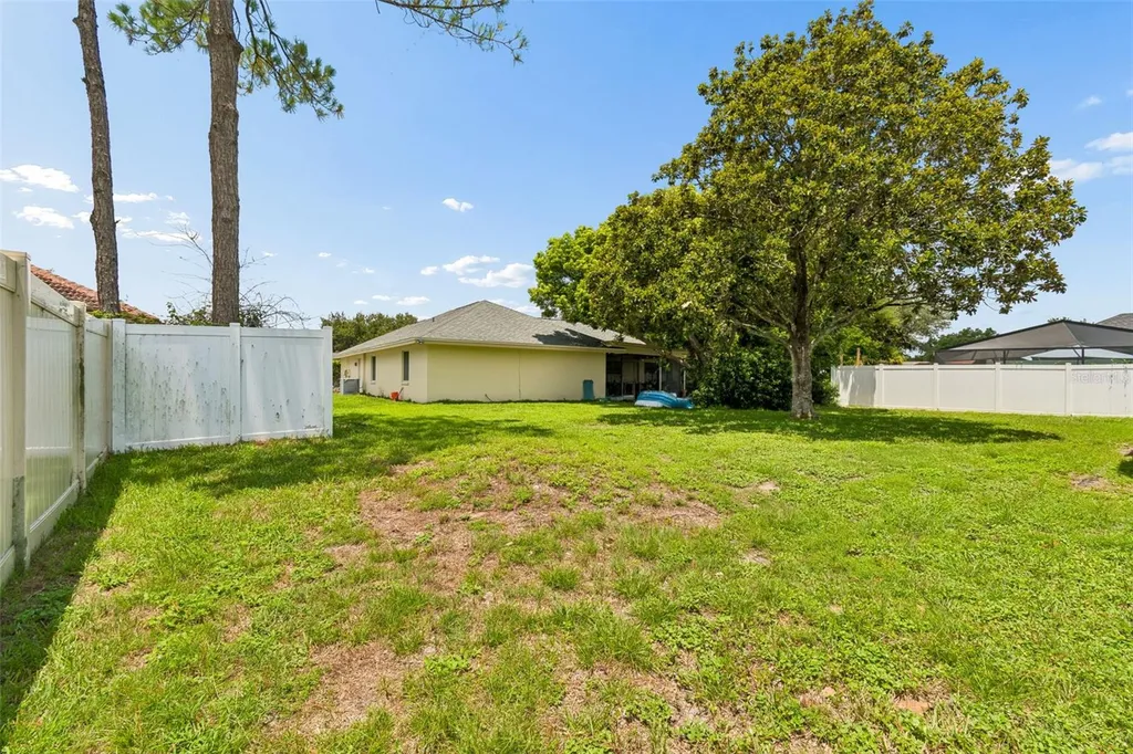 9237 Pebble Creek Drive Tampa FL 33647