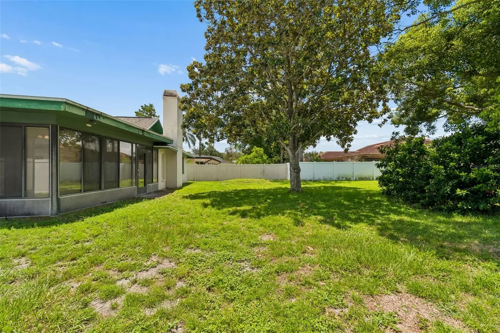 9237 Pebble Creek Drive Tampa FL 33647
