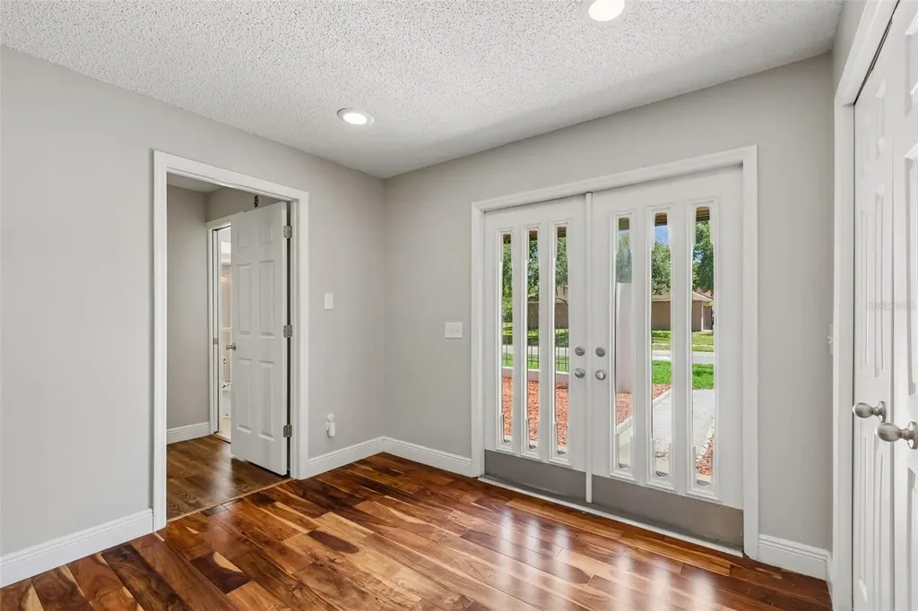 9237 Pebble Creek Drive Tampa FL 33647