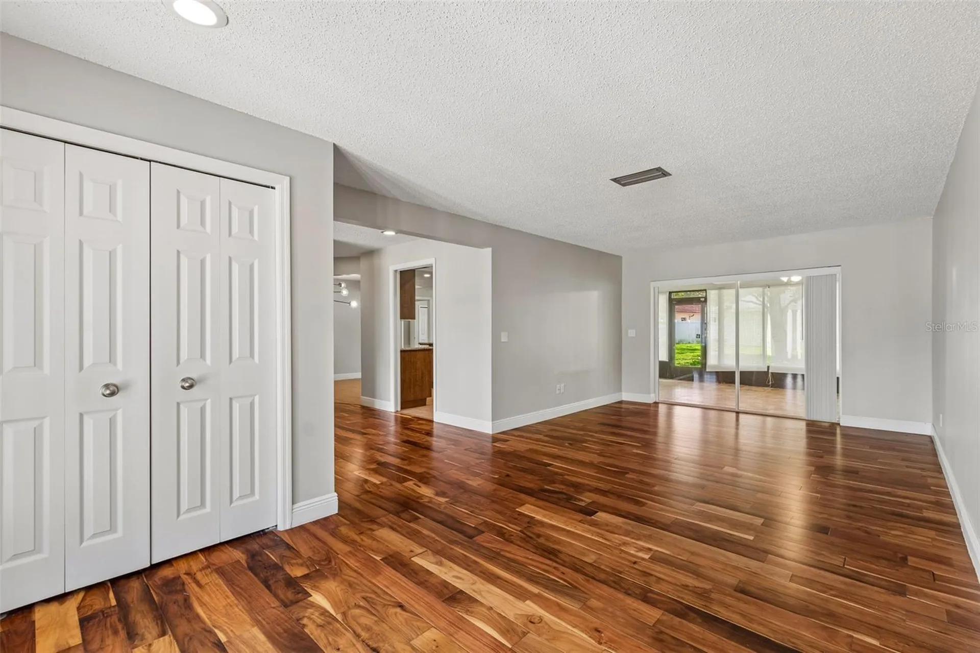 9237 Pebble Creek Drive Tampa FL 33647