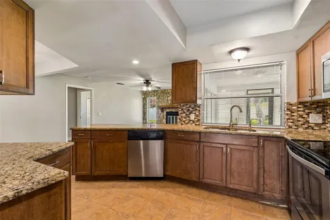 9237 Pebble Creek Drive Tampa FL 33647