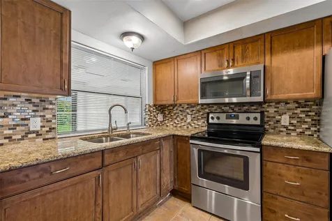 9237 Pebble Creek Drive Tampa FL 33647